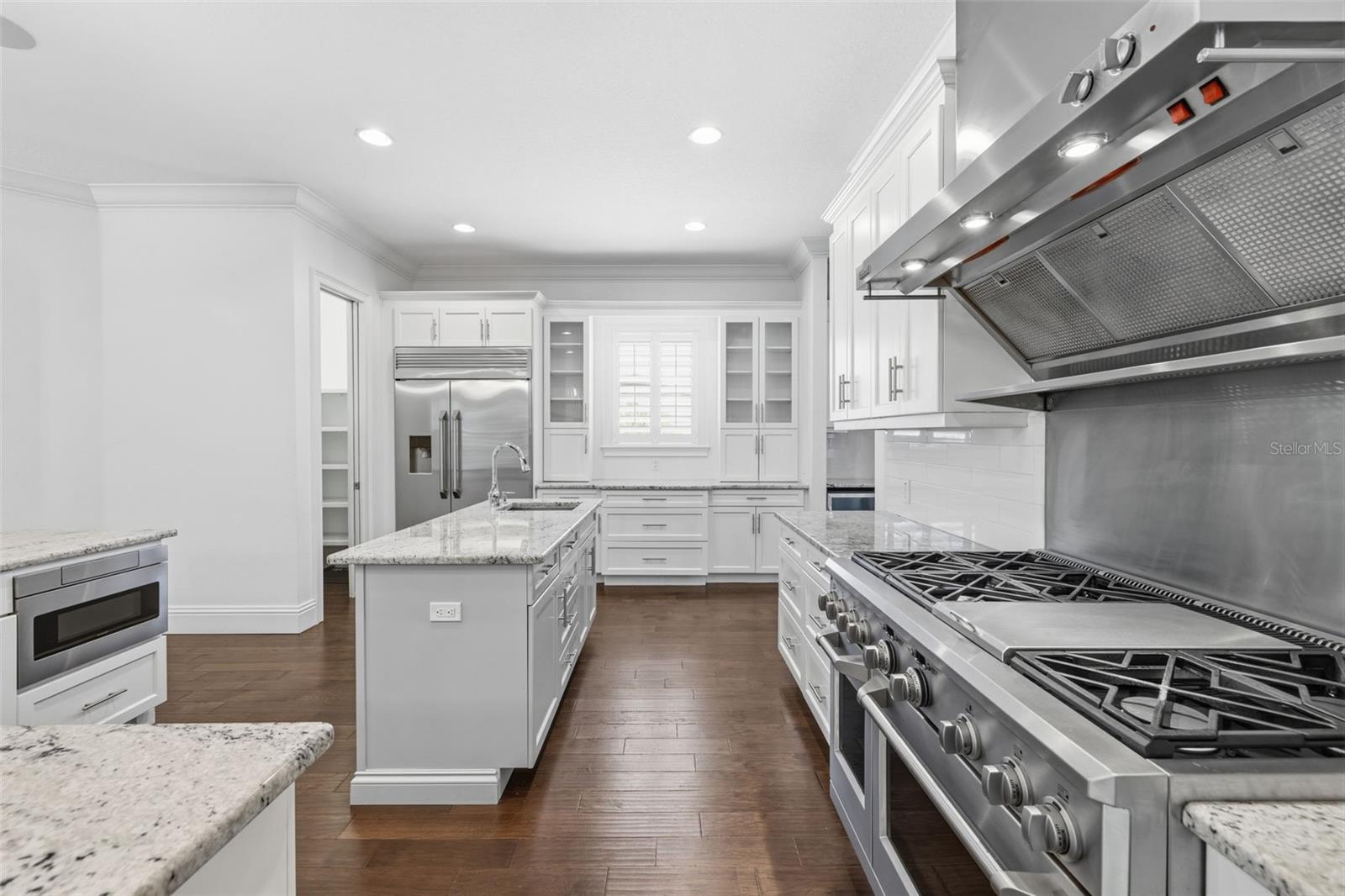 SUNSET PARK - Residential