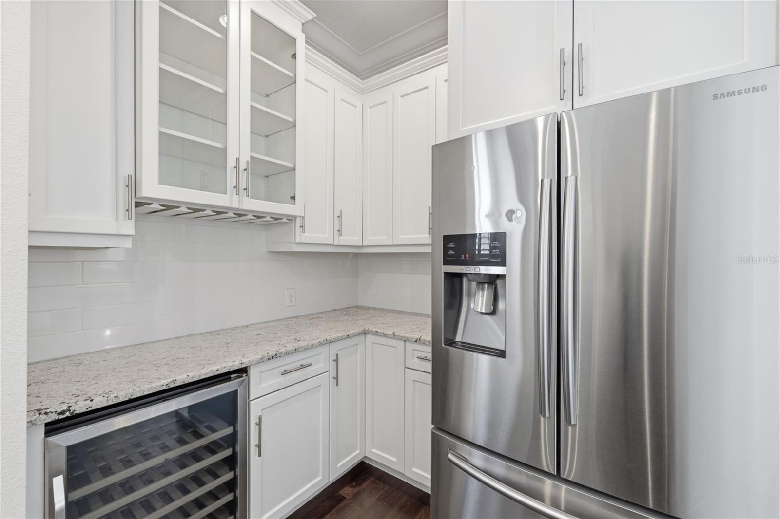 SUNSET PARK - Residential