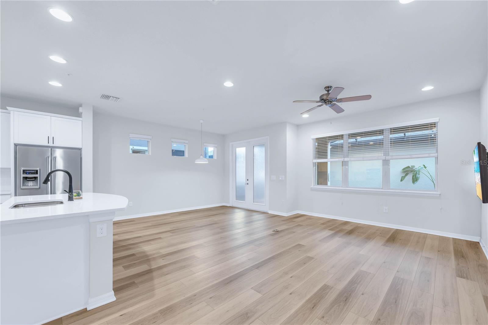 LAKEVIEW POINTE/HORIZON WEST P - Residential