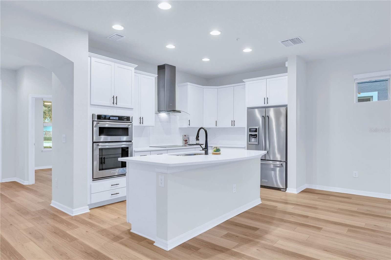 LAKEVIEW POINTE/HORIZON WEST P - Residential