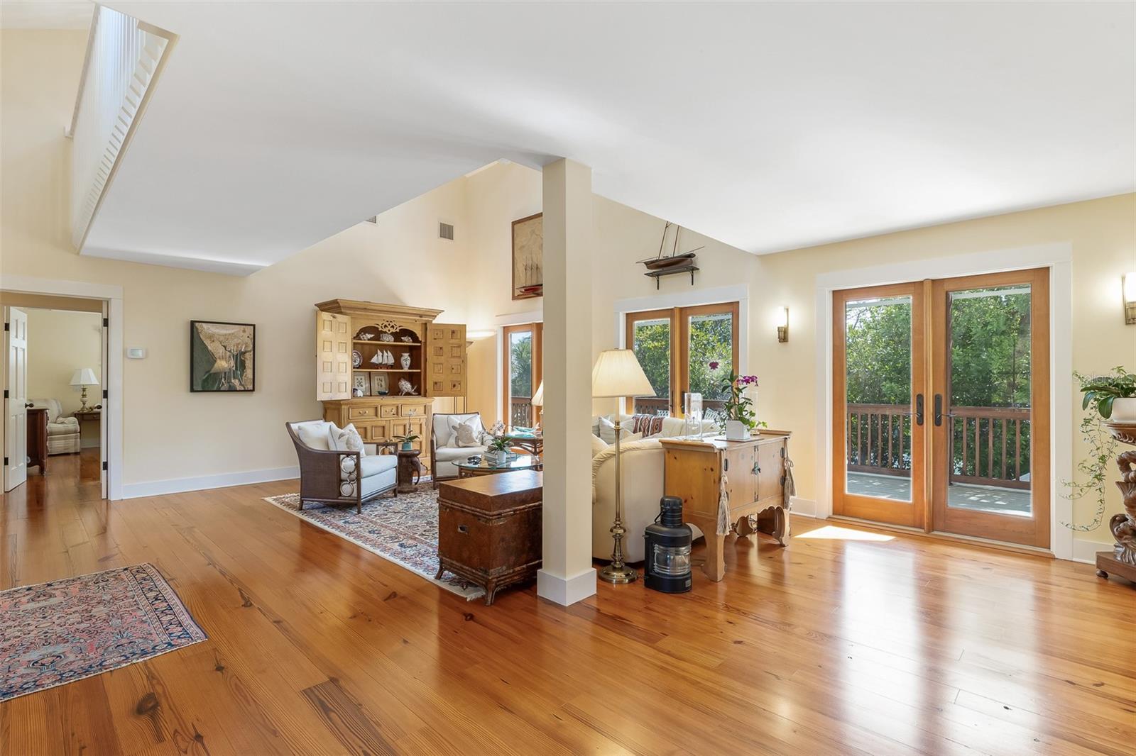 ACREAGE & UNREC - Residential