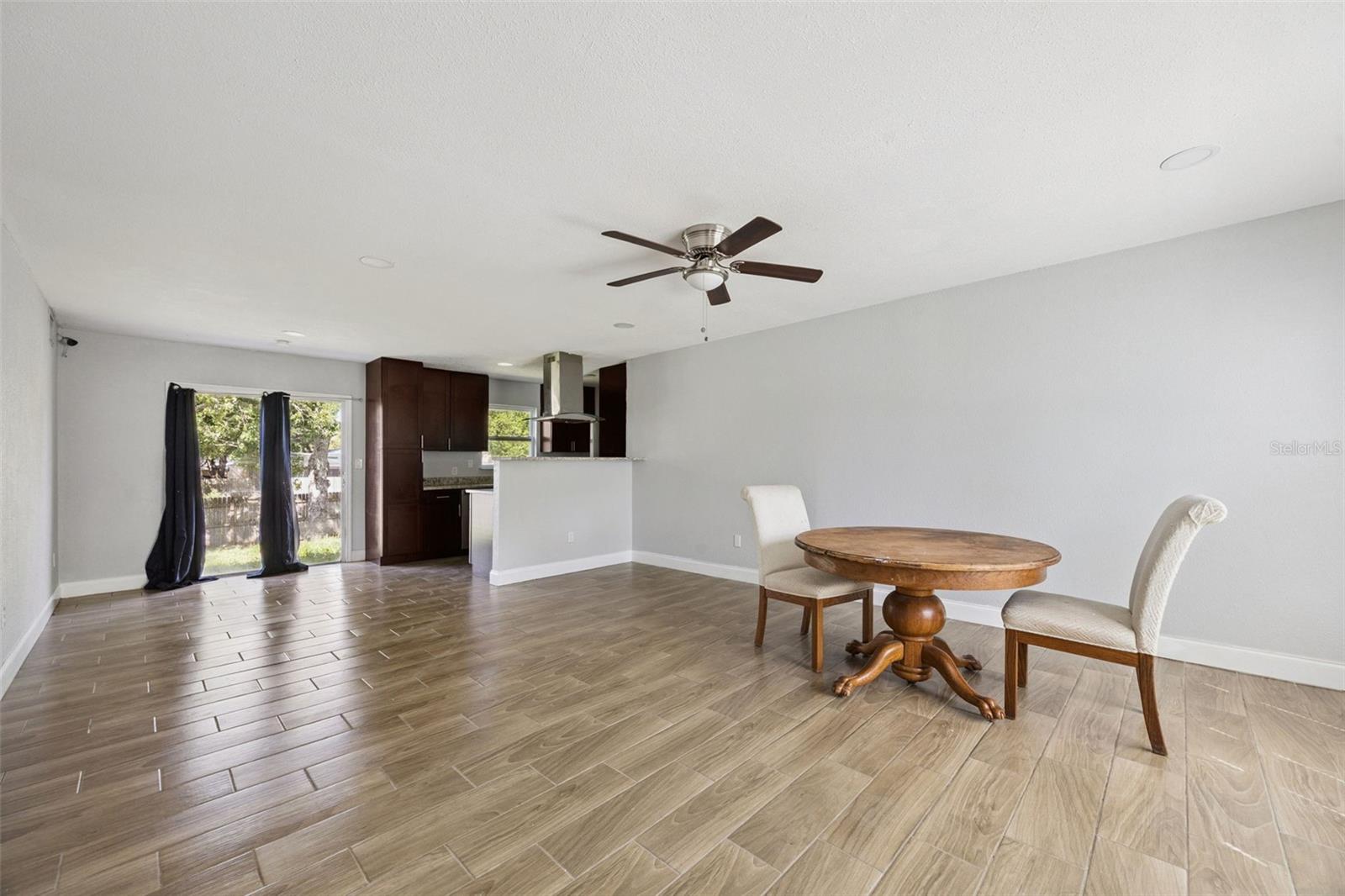 1590 YORKTOWN AVENUE