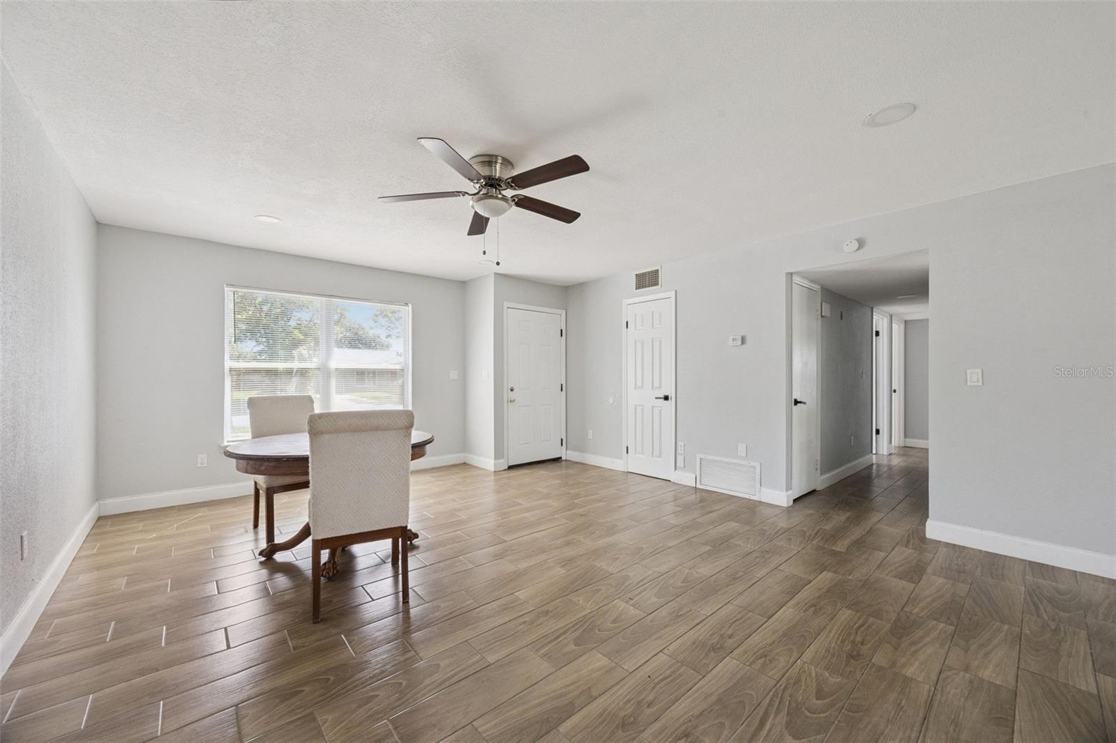 1590 YORKTOWN AVENUE