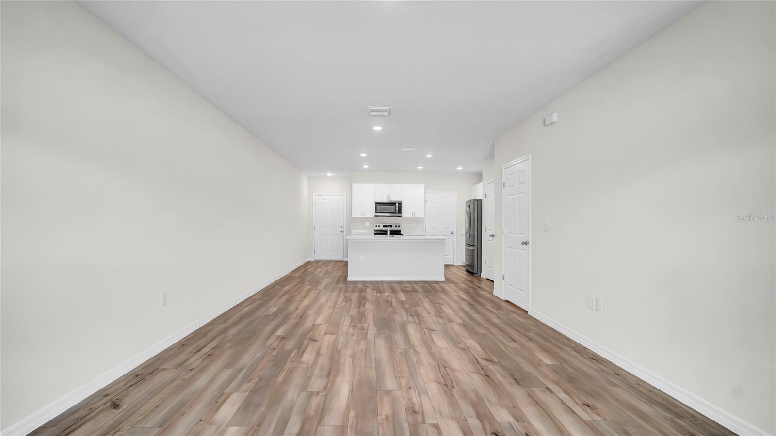 CONGDON TWNHMS PHS 1 & 2 - Residential Lease