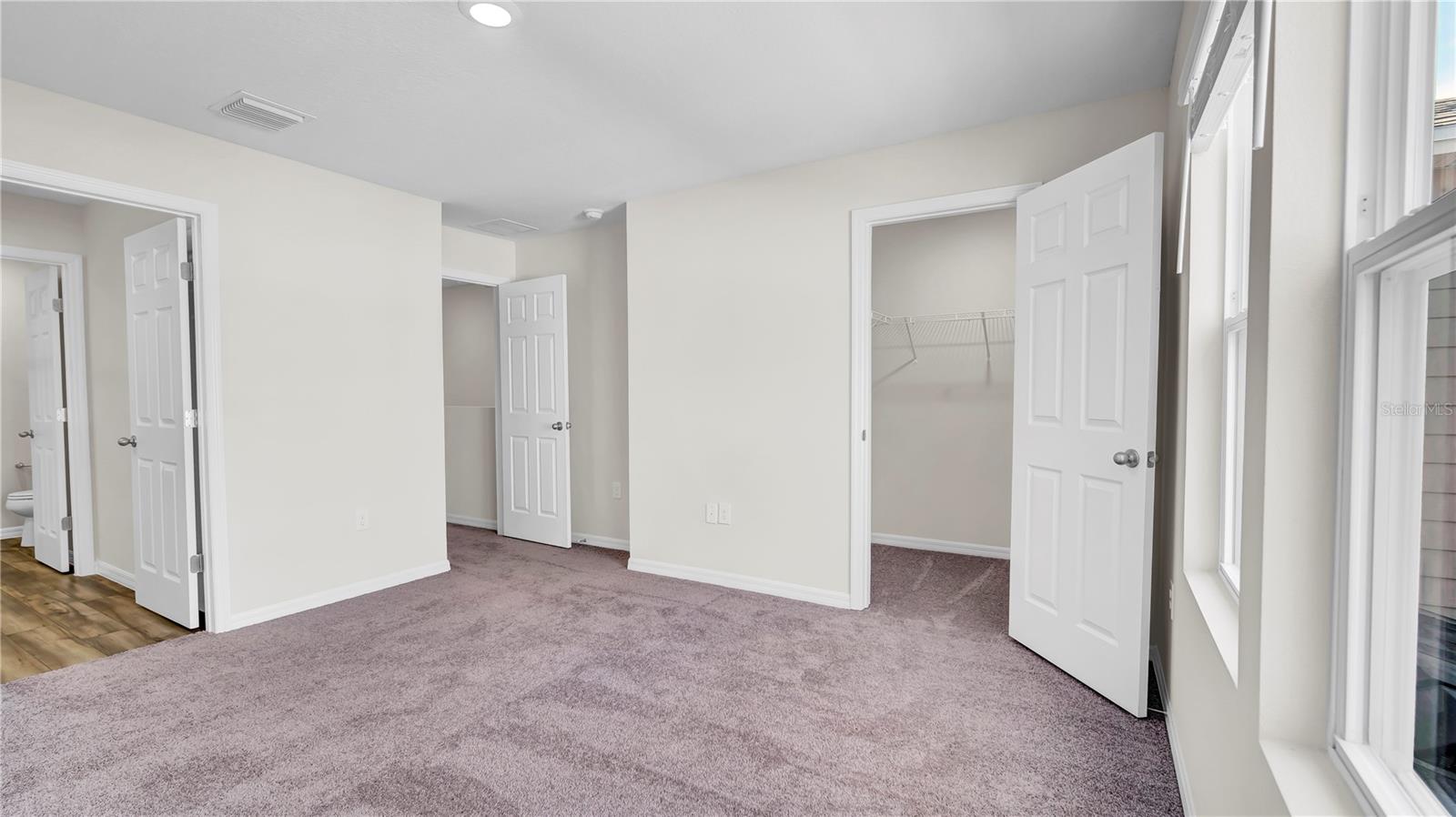 CONGDON TWNHMS PHS 1 & 2 - Residential Lease