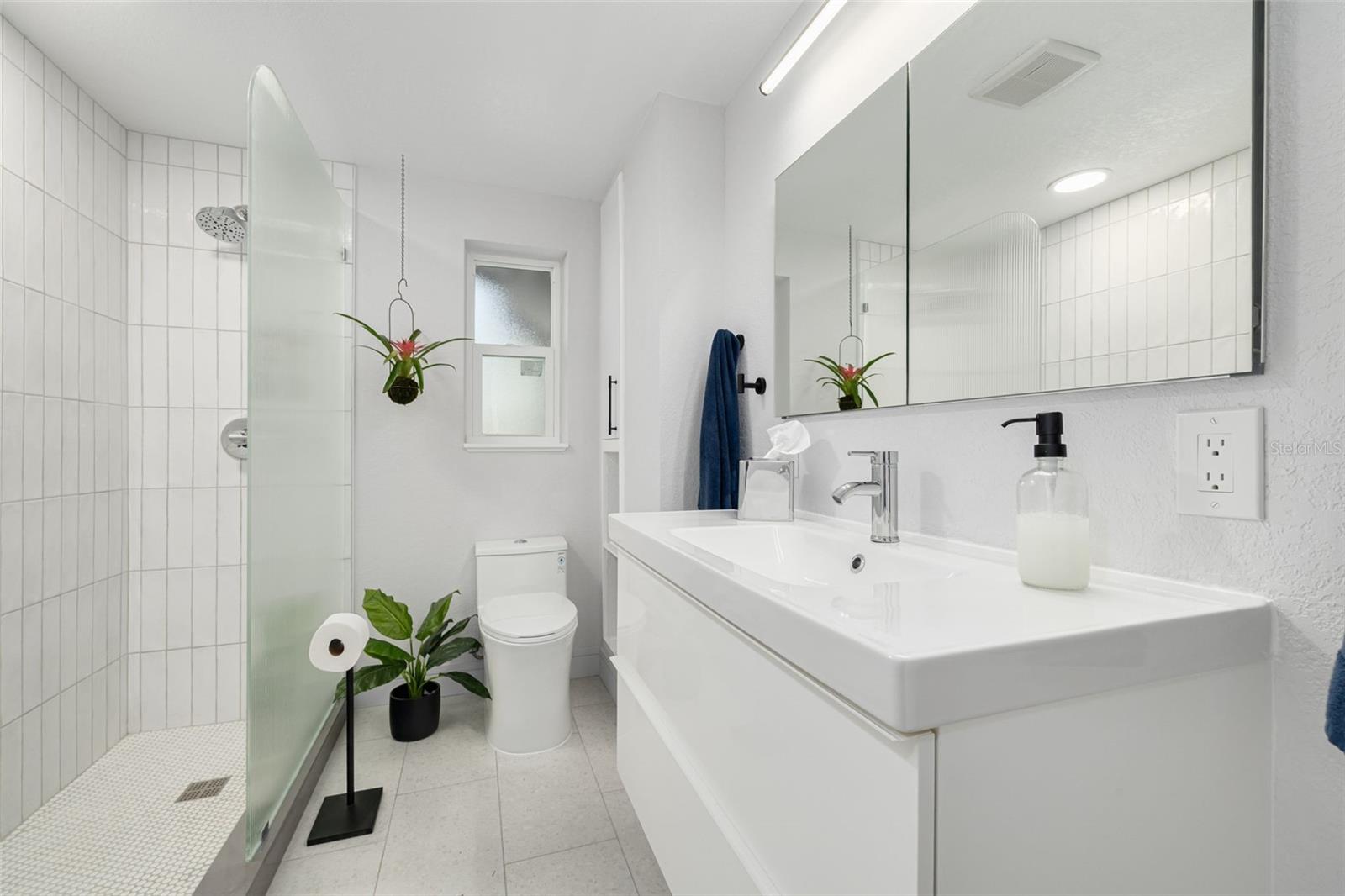 LELLMAN HEIGHTS 3RD SEC - Residential