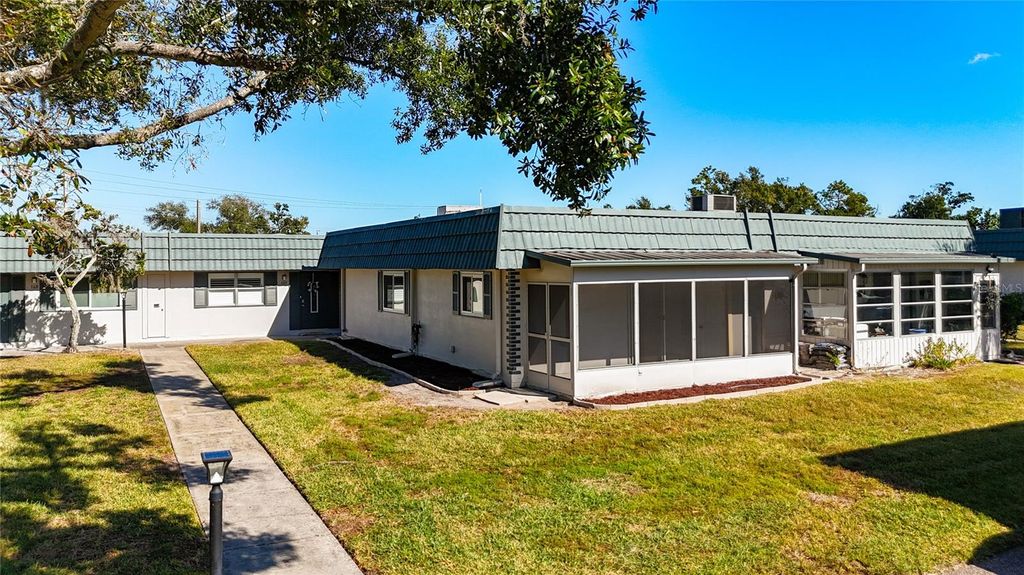 Photo of 1811 Bedford Lane #166, Sun City Center, FL 33573 (MLS # W7880568)