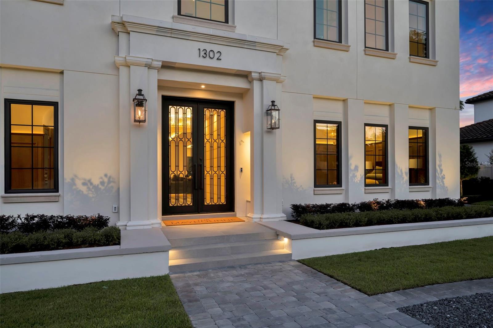 1302 RAINTREE PLACE