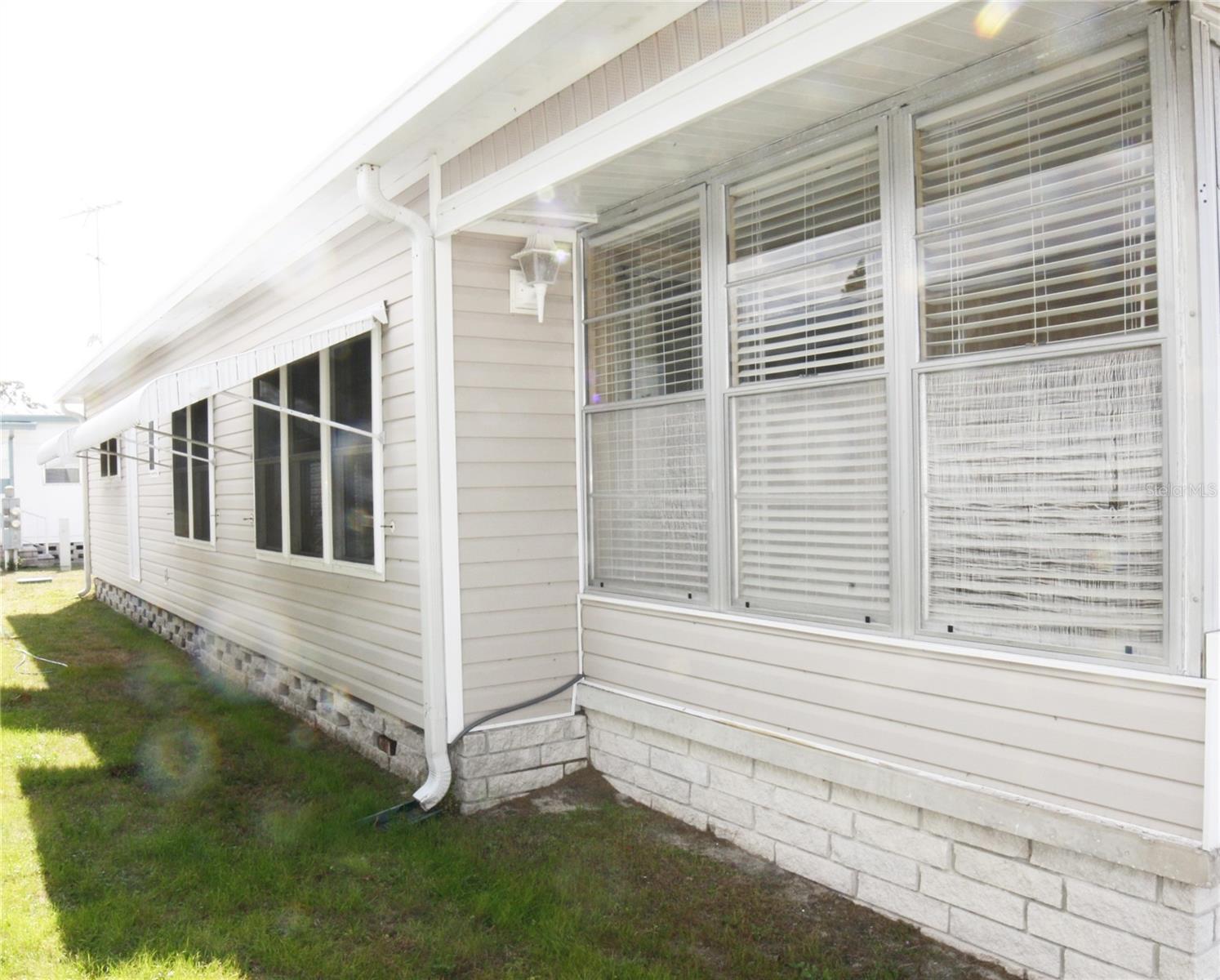 LAKE HIGHLANDER MOBILE HOME PARK UNREC - Residential