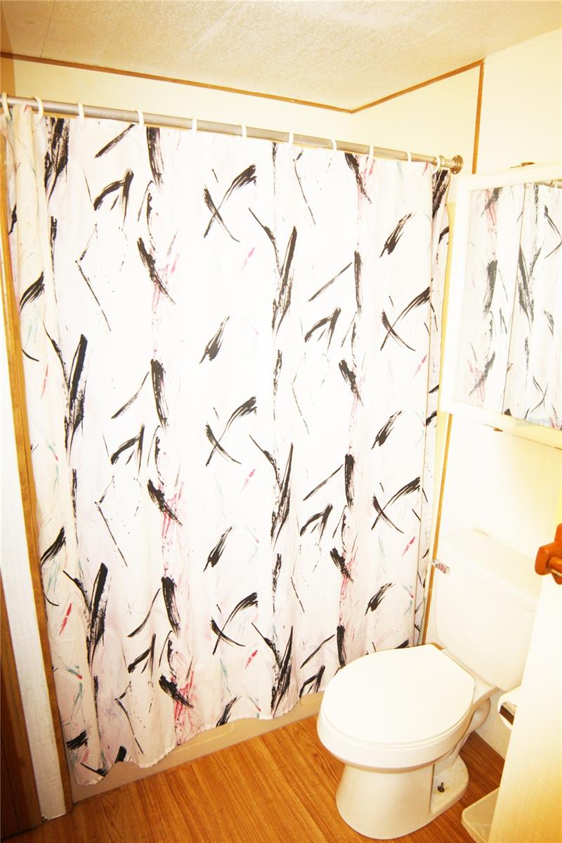 LAKE HIGHLANDER MOBILE HOME PARK UNREC - Residential