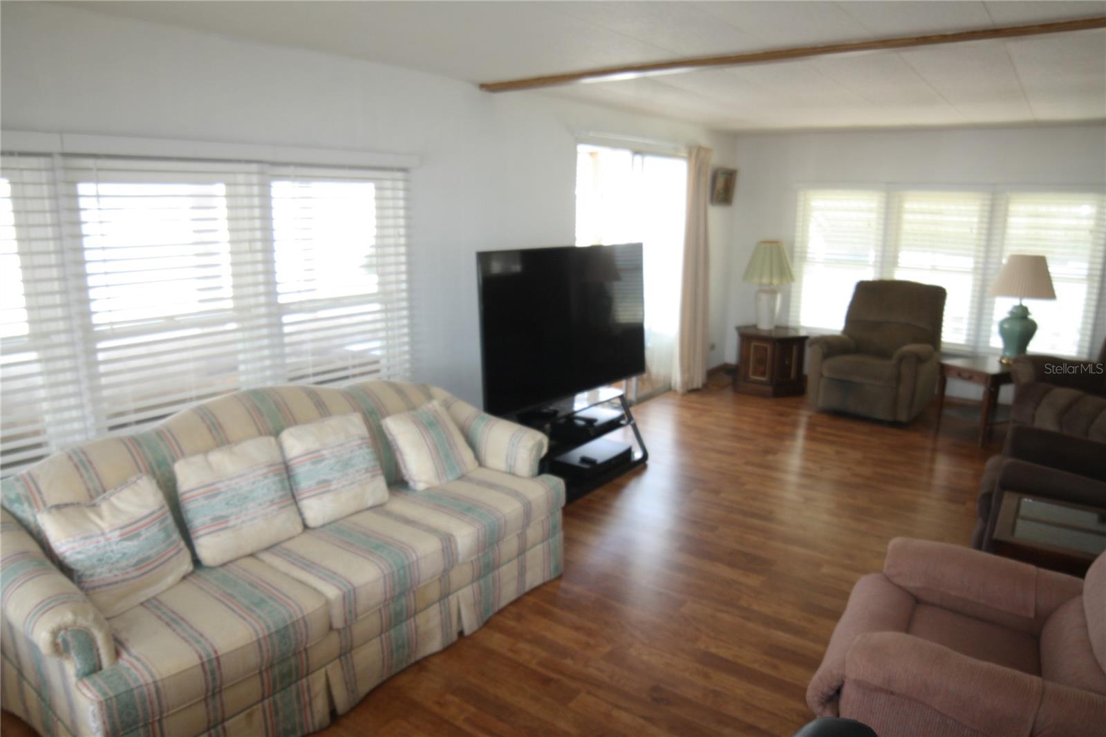 LAKE HIGHLANDER MOBILE HOME PARK UNREC - Residential