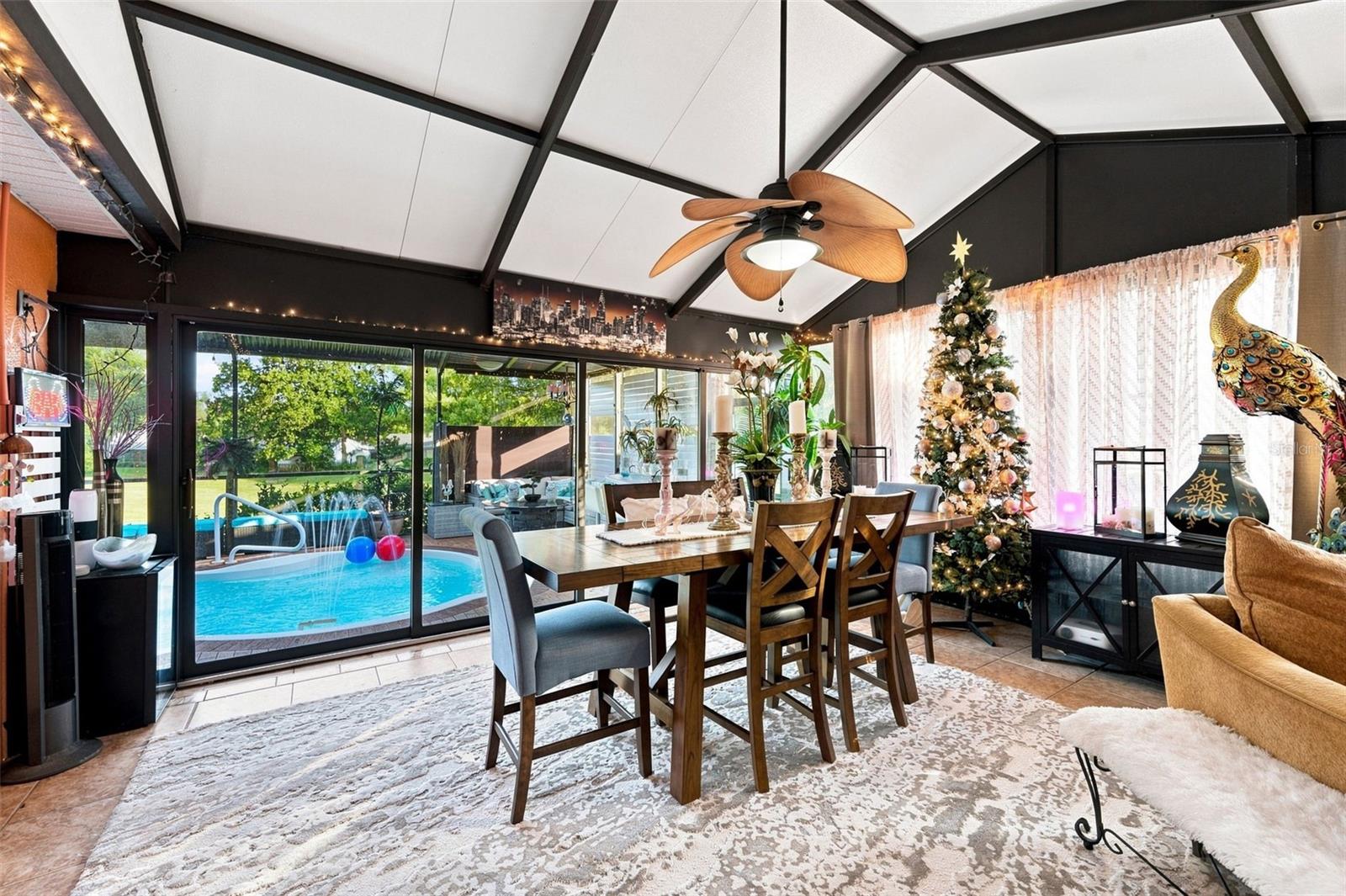 8136 GOLF CLUB COURT