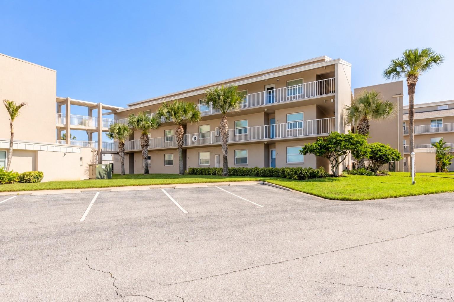 4801 SAXON DRIVE B-312