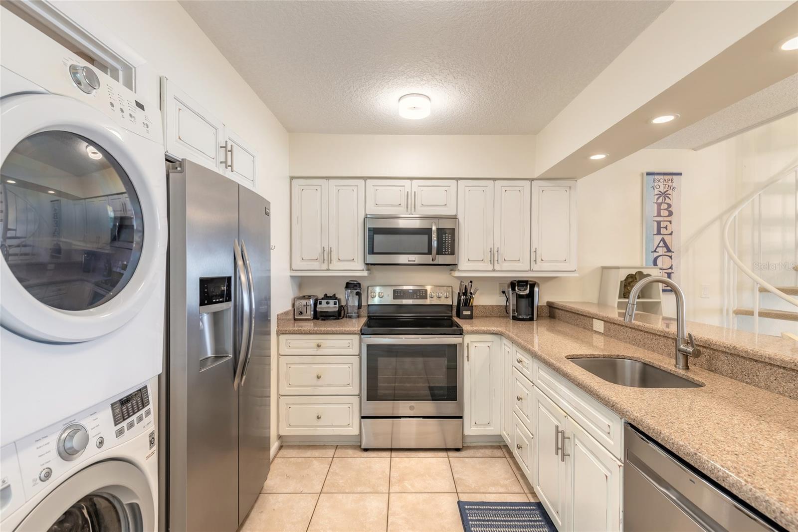 4801 SAXON DRIVE B-312