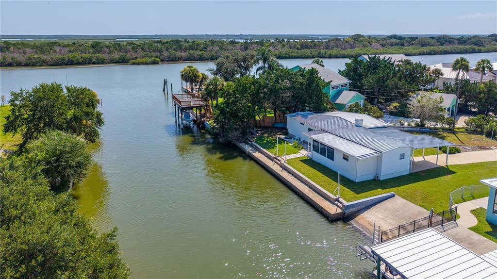 Photo of 286 Randle Avenue, Oak Hill, FL 32759 (MLS # NS1089051)