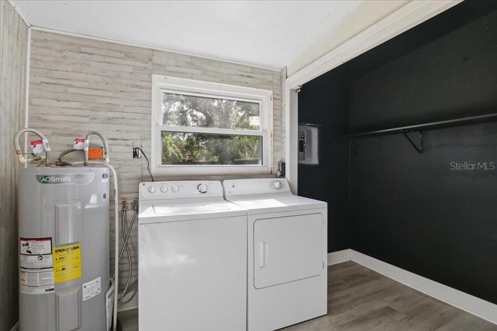 CLEVELAND HEIGHTS MANOR FIRST ADD - Residential