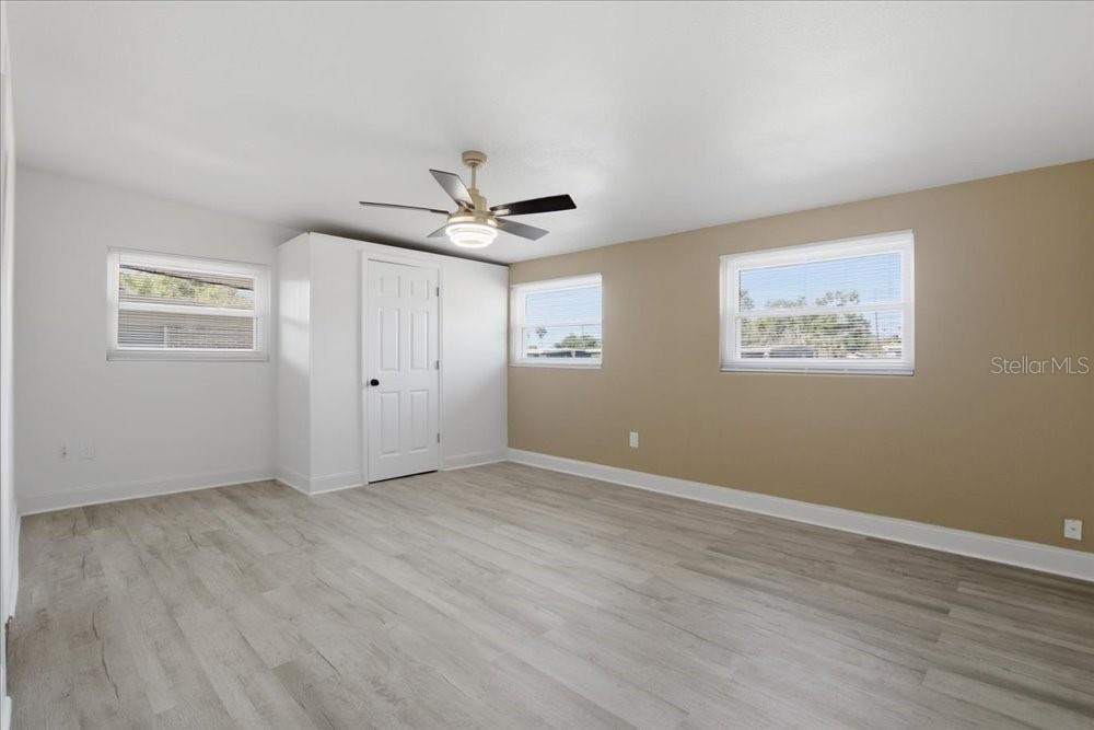 CLEVELAND HEIGHTS MANOR FIRST ADD - Residential