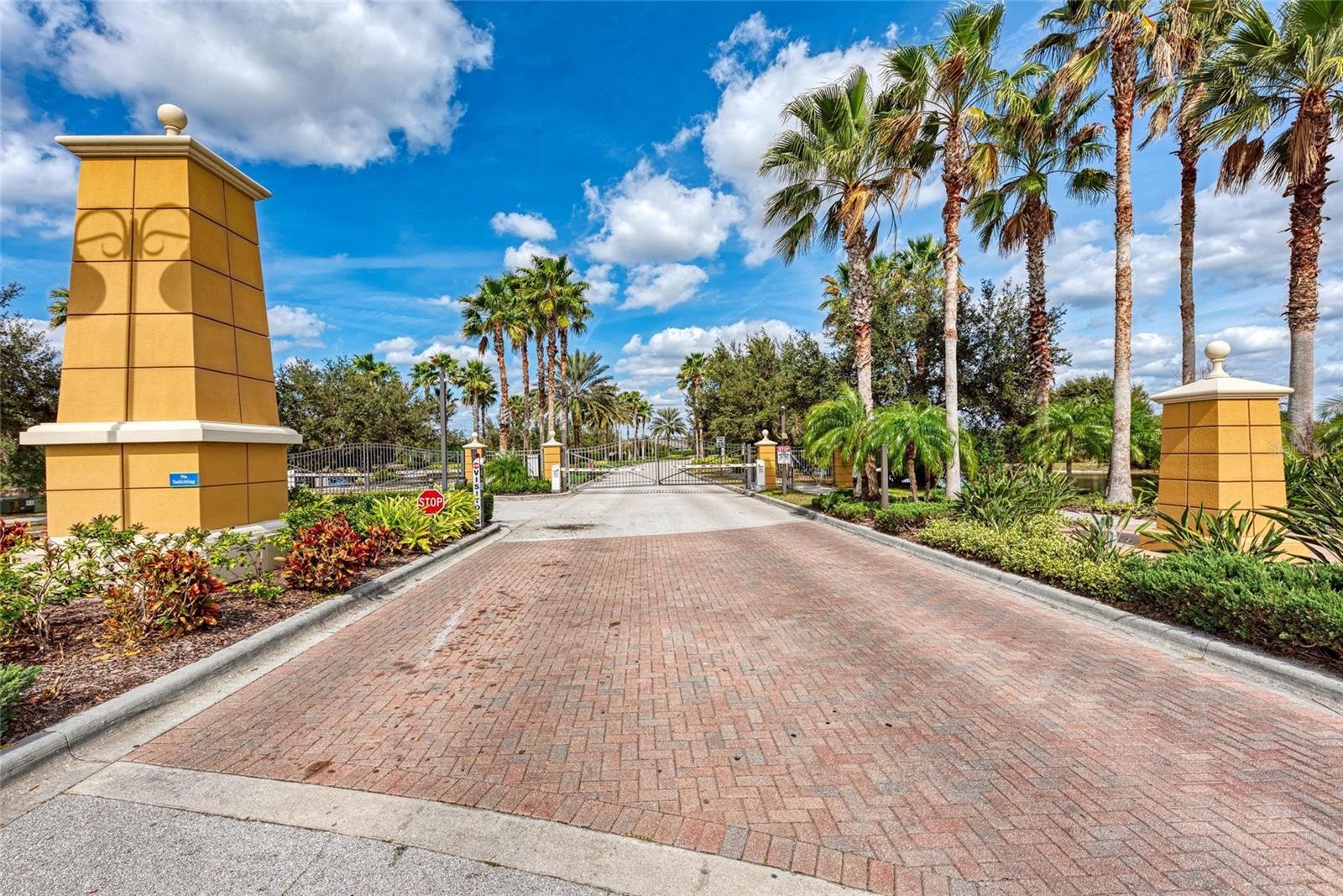 CENTRAL PARK SUBPHASE E-1C - Residential Lease