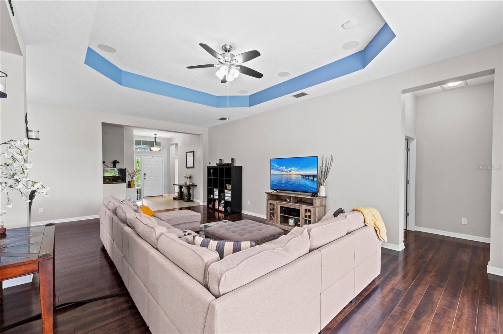 CENTRAL PARK SUBPHASE E-1C - Residential Lease