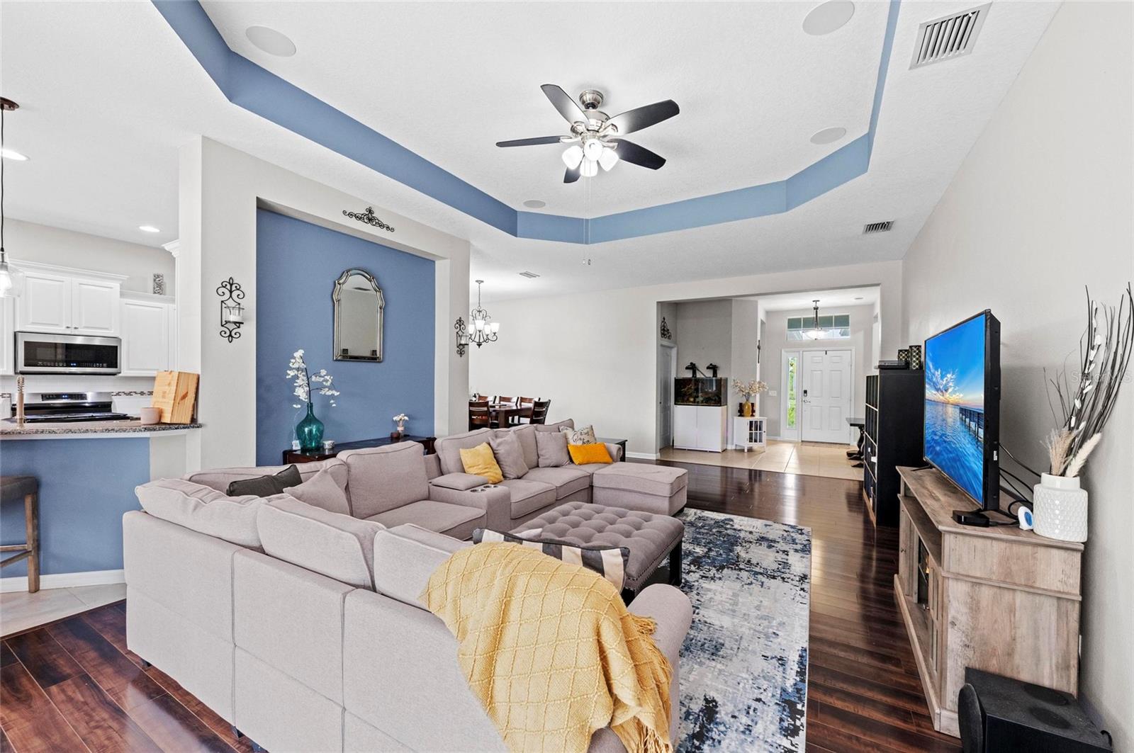 CENTRAL PARK SUBPHASE E-1C - Residential Lease
