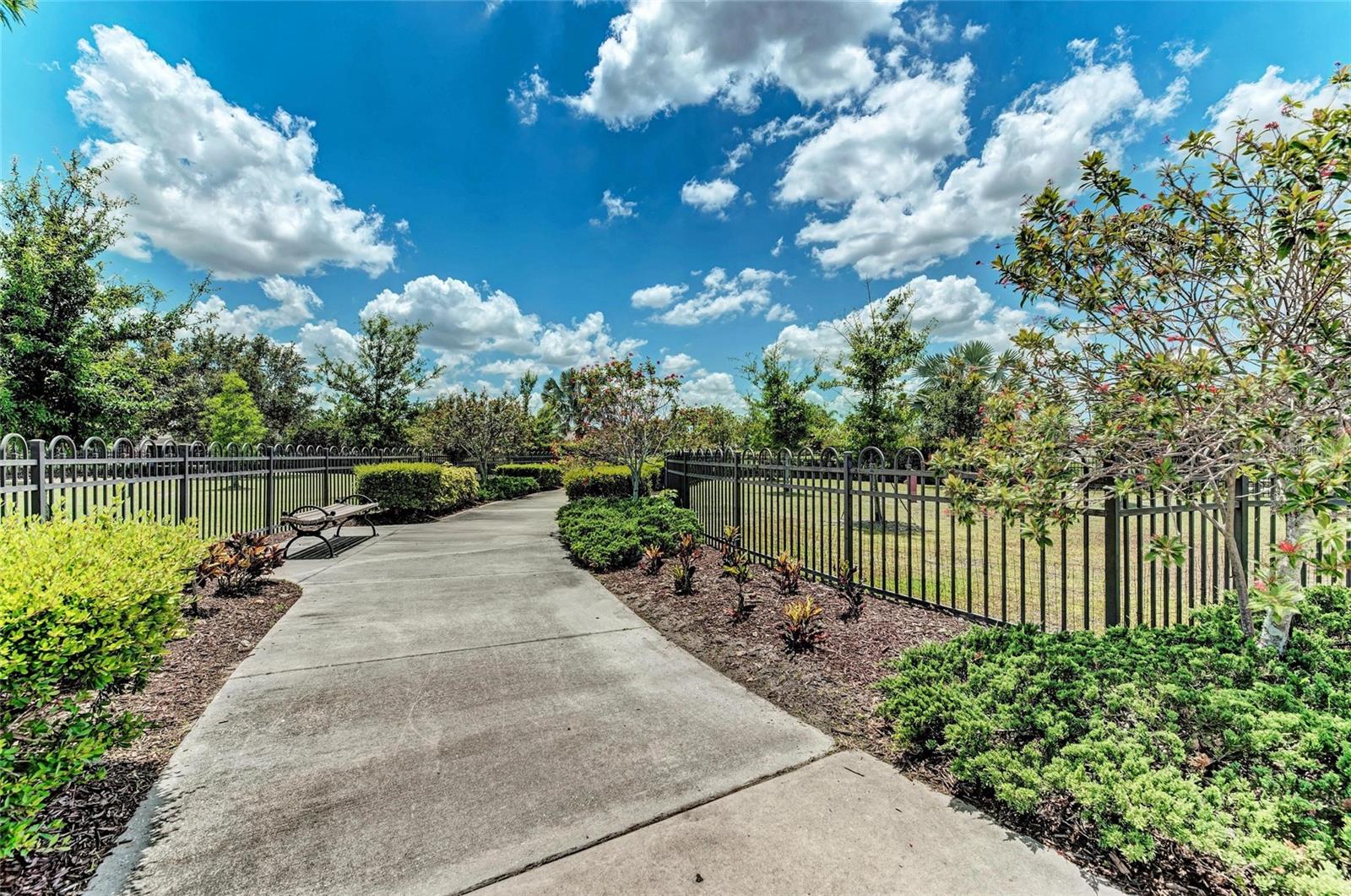 CENTRAL PARK SUBPHASE E-1C - Residential Lease