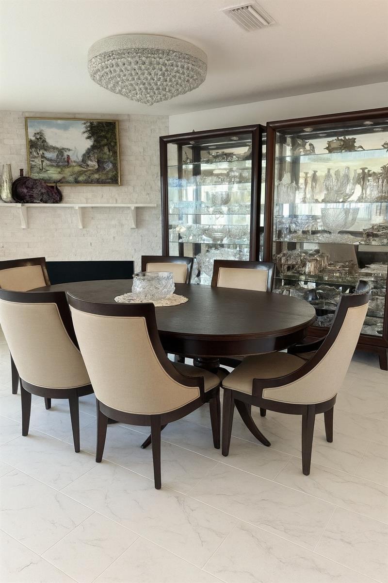 SOUTH PAULA POINT CONDO - Residential