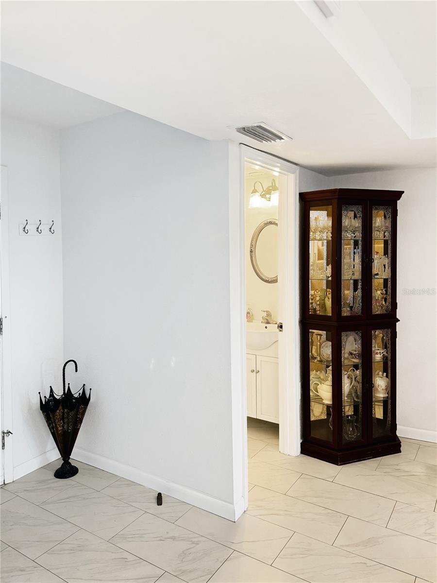 SOUTH PAULA POINT CONDO - Residential