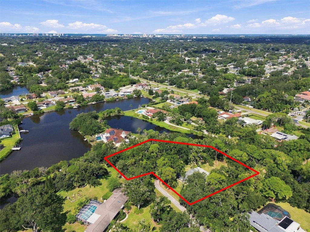 Photo of 1996 Glenn Road, Clearwater, FL 33764 (MLS # TB8560775)