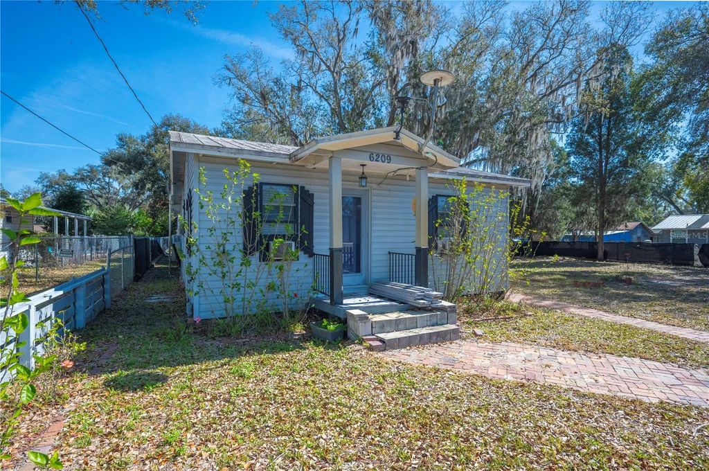 Photo of 6209 Cheatwood Drive, Lakeland, FL 33810 (MLS # L4959138)