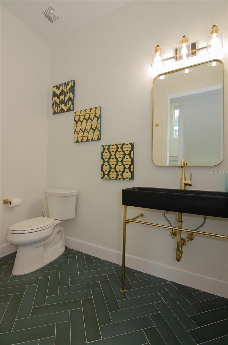 MAGNOLIA TERS TWNHMS - Residential