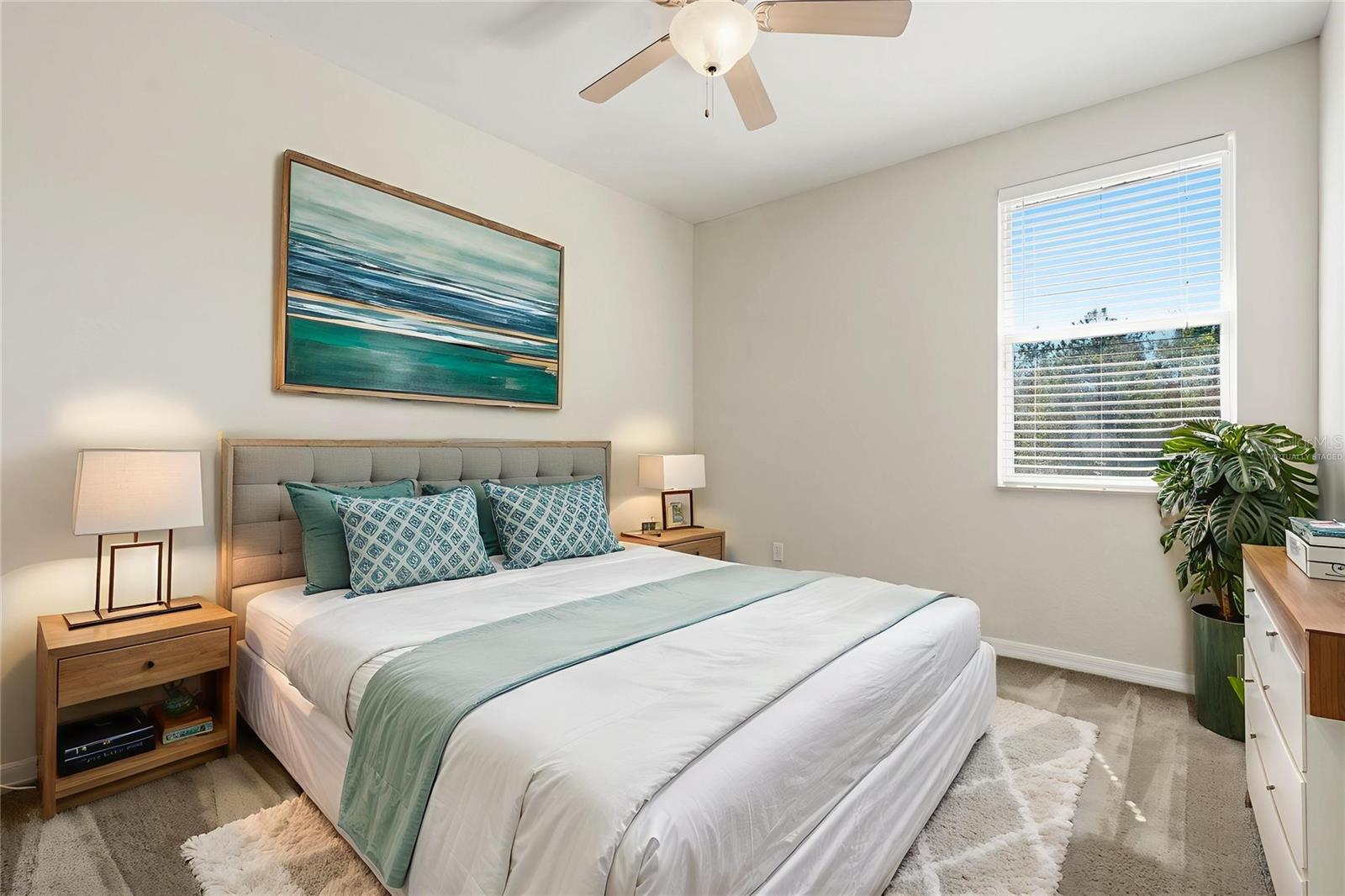 SEVEN OAKS - Residential