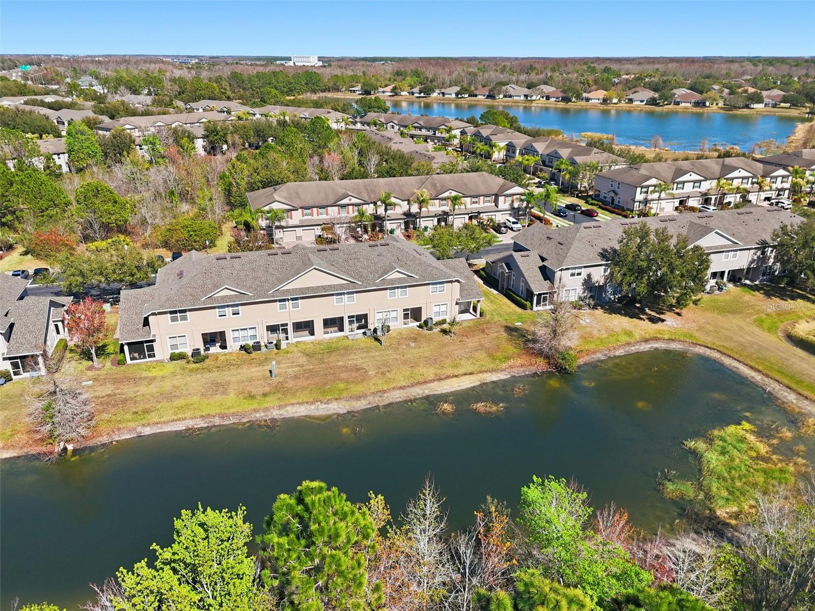 SEVEN OAKS - Residential