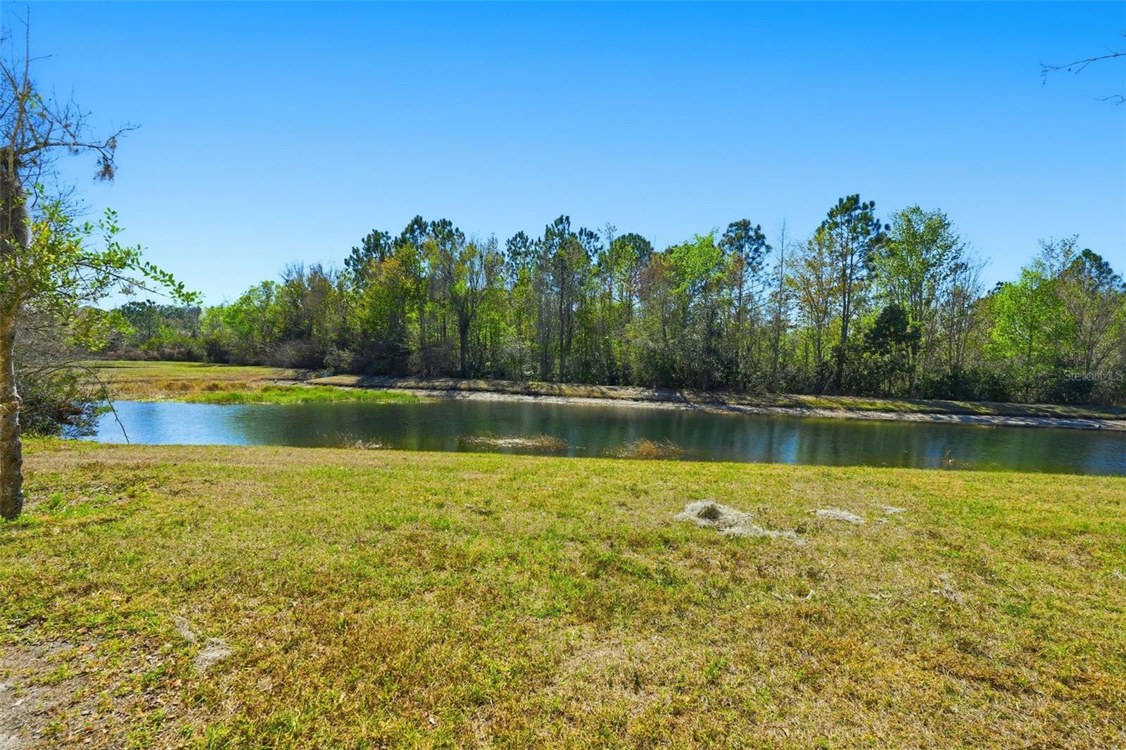 SEVEN OAKS - Residential