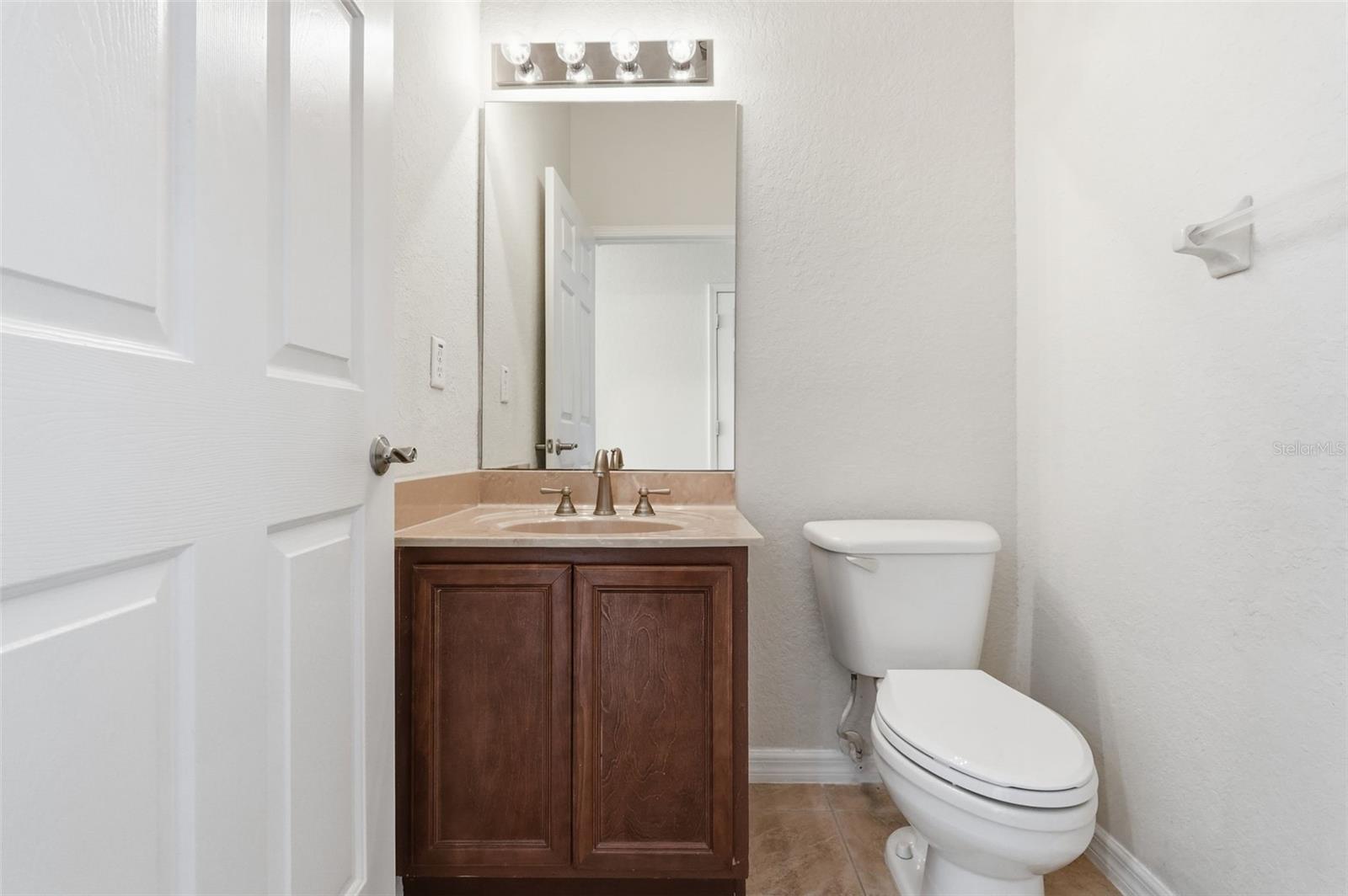 SEVEN OAKS - Residential