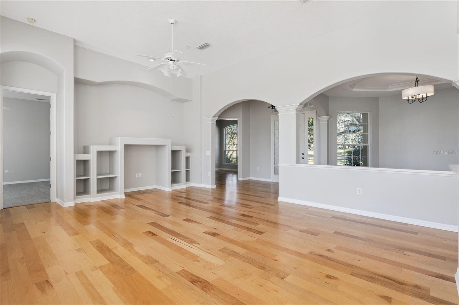 PARK/WOLF BRANCH OAKS PH 1 - Residential