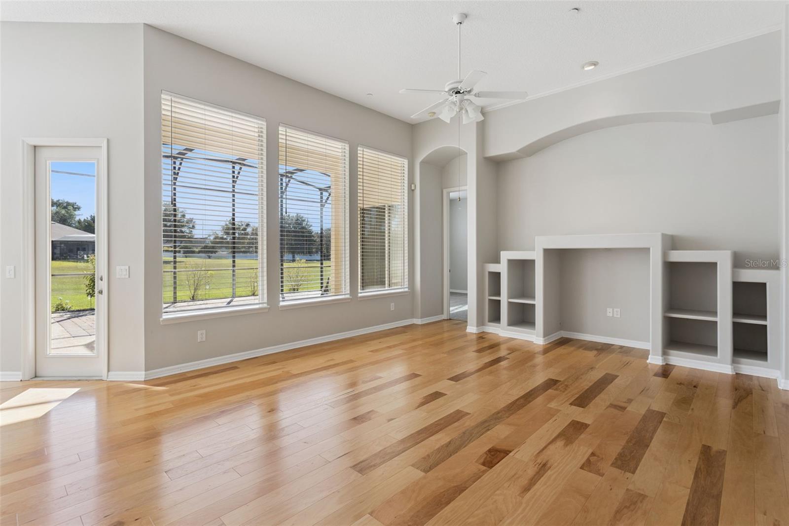 PARK/WOLF BRANCH OAKS PH 1 - Residential