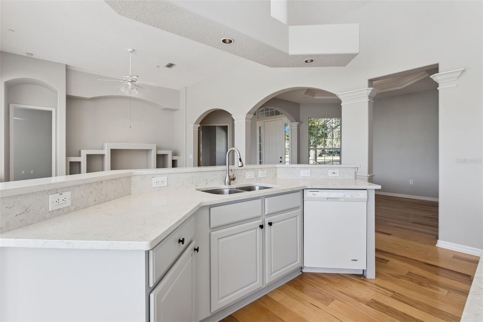 PARK/WOLF BRANCH OAKS PH 1 - Residential