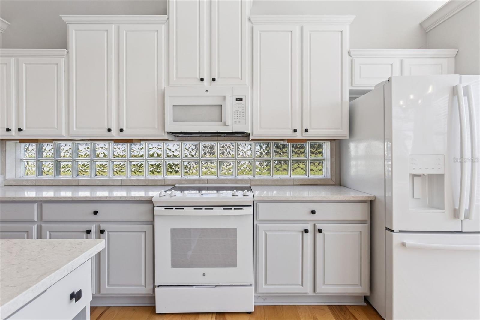 PARK/WOLF BRANCH OAKS PH 1 - Residential