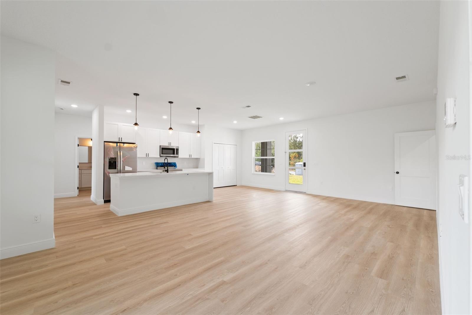 MARION OAKS UN 03 - Residential