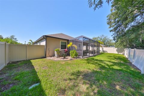 A home in PALMETTO