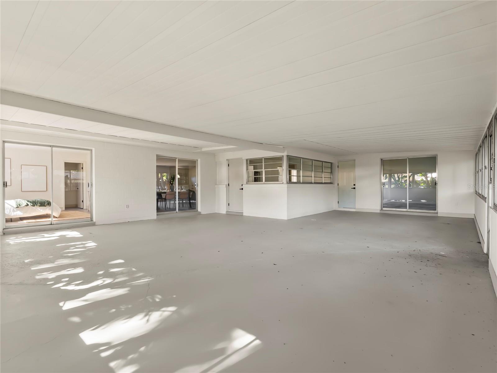 LAKE CONWAY ESTATES - Residential