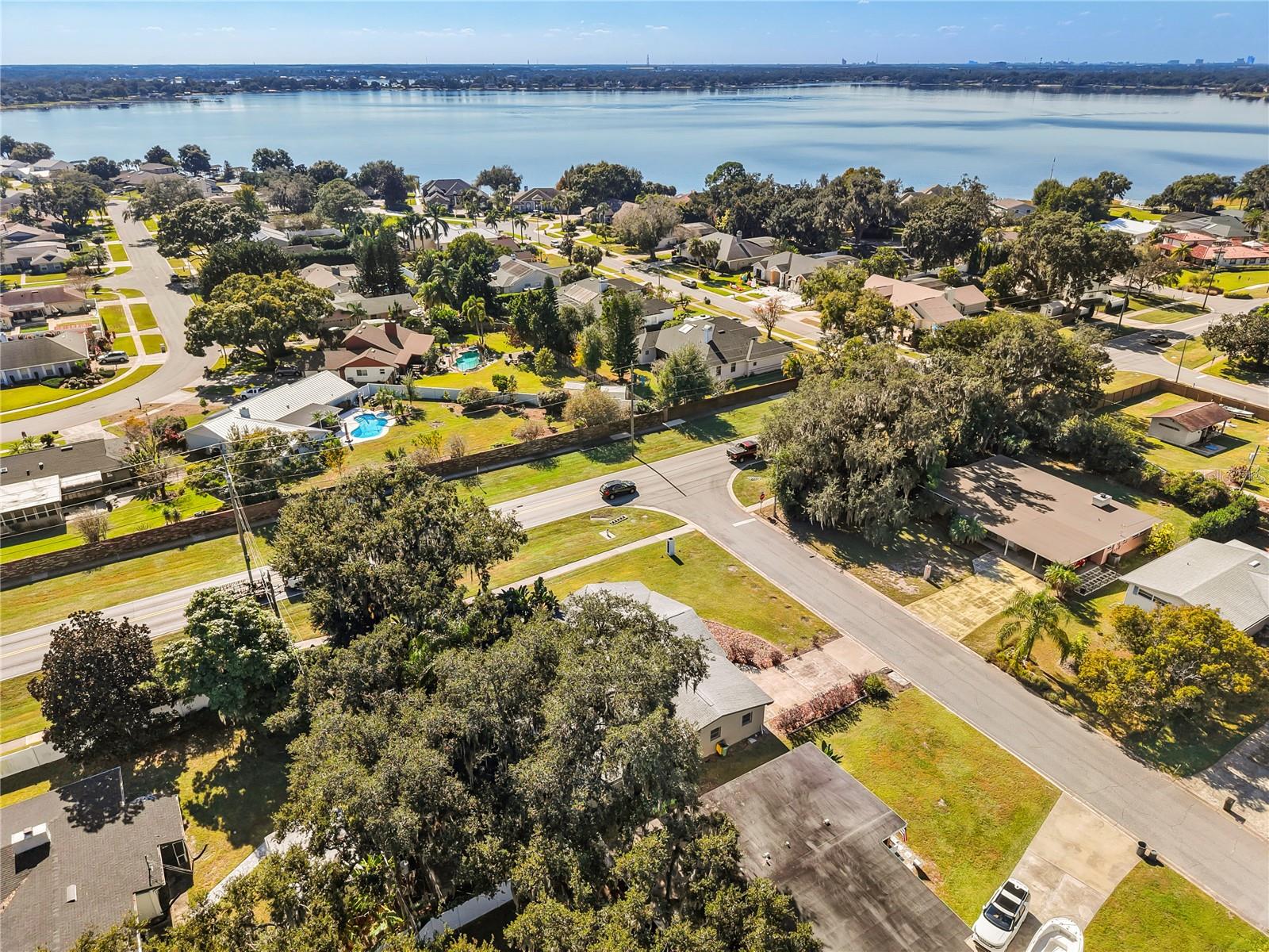 LAKE CONWAY ESTATES - Residential