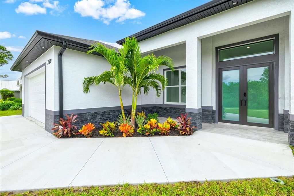 Photo of 7179 Brandywine Drive, Englewood, FL 34224 (MLS # C7515360)