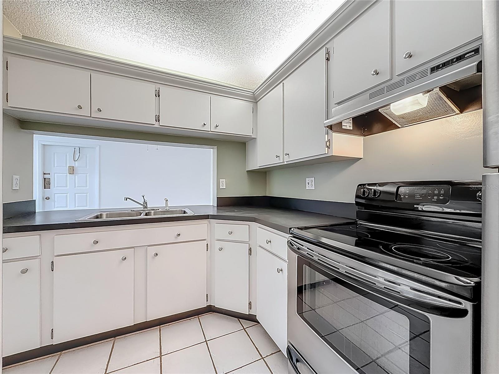 PINE RIDGE AT LAKE TARPON VILLAGE - Residential