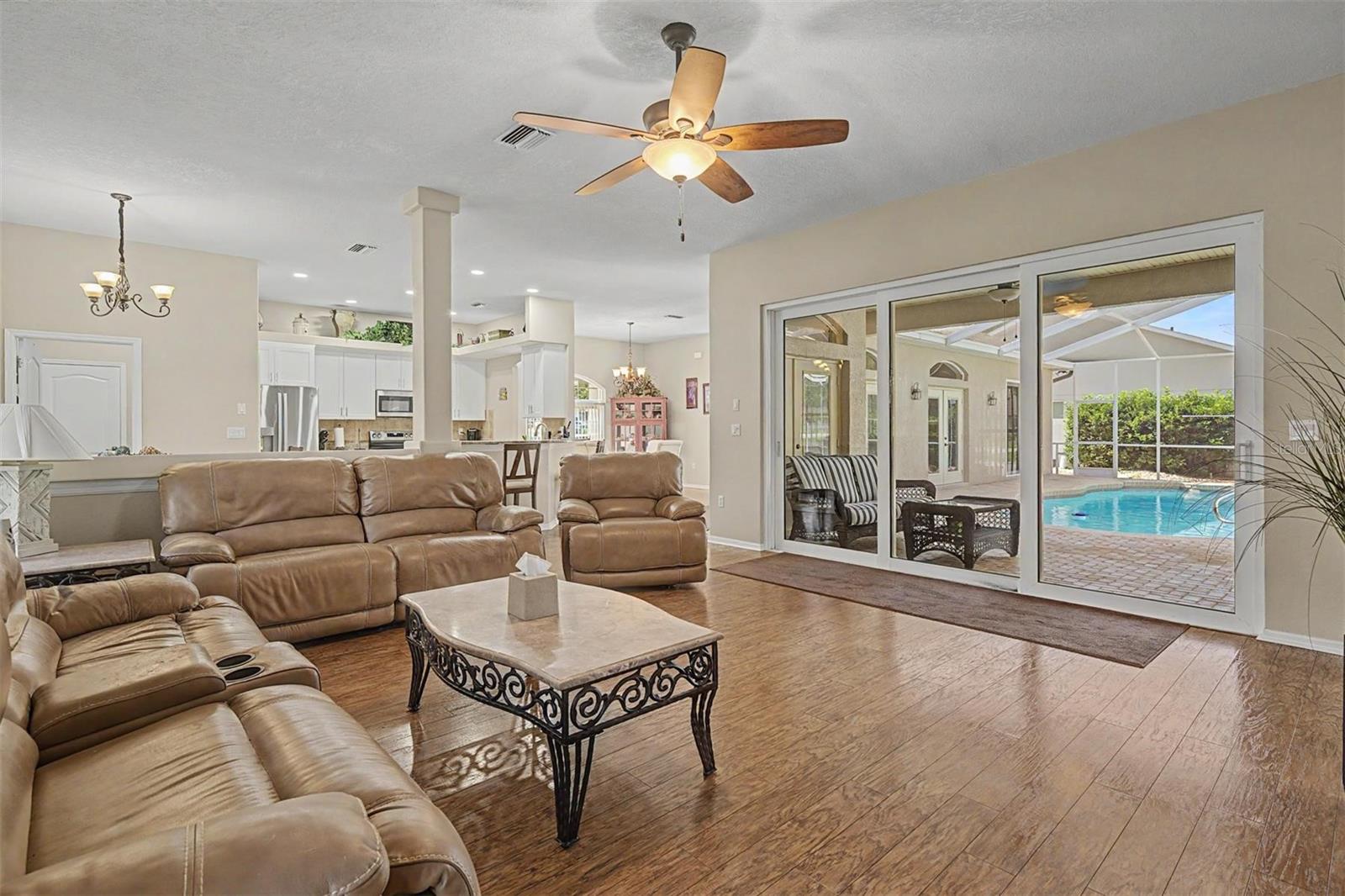 ORCHARD PARK - Residential