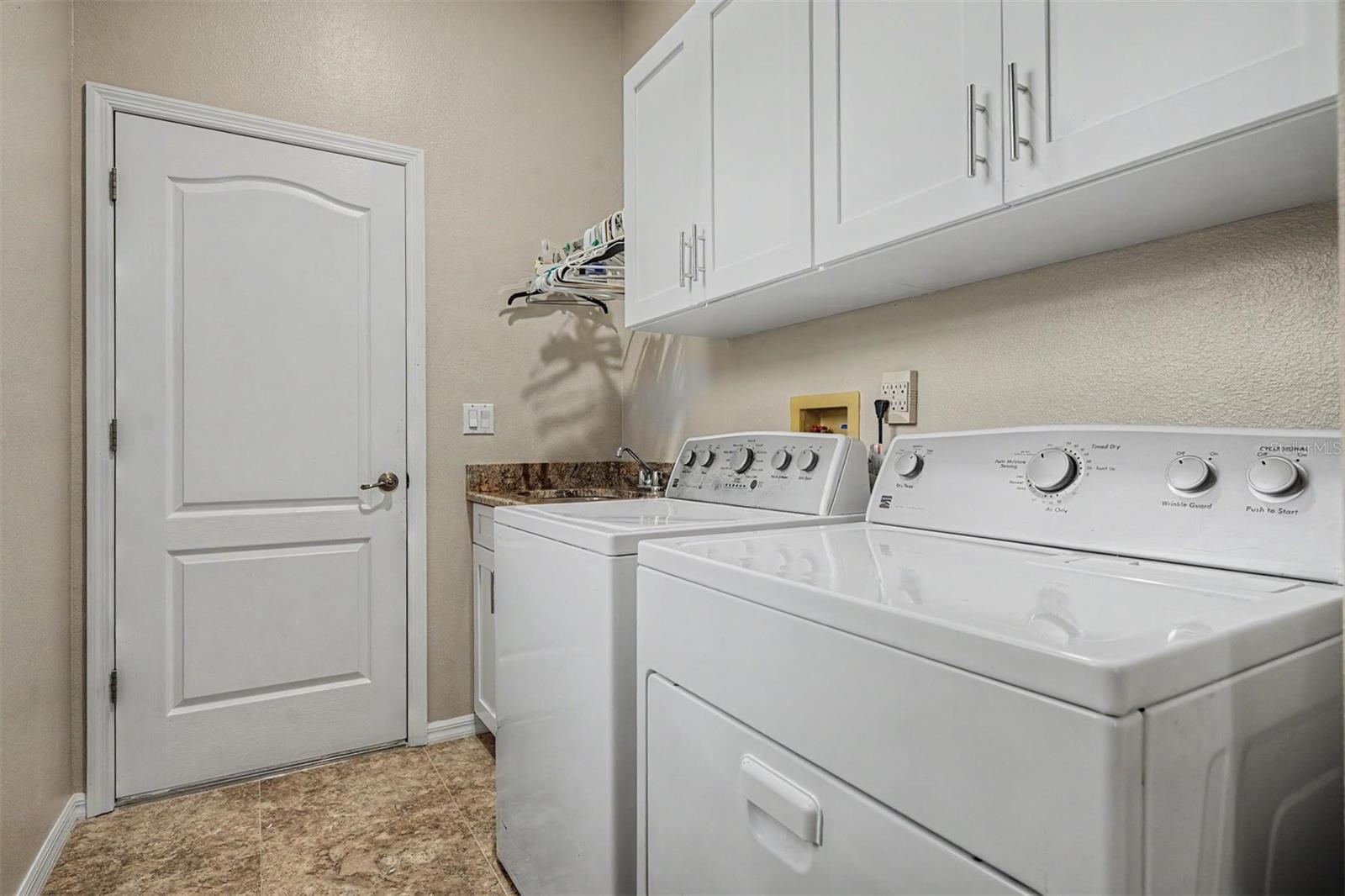 ORCHARD PARK - Residential
