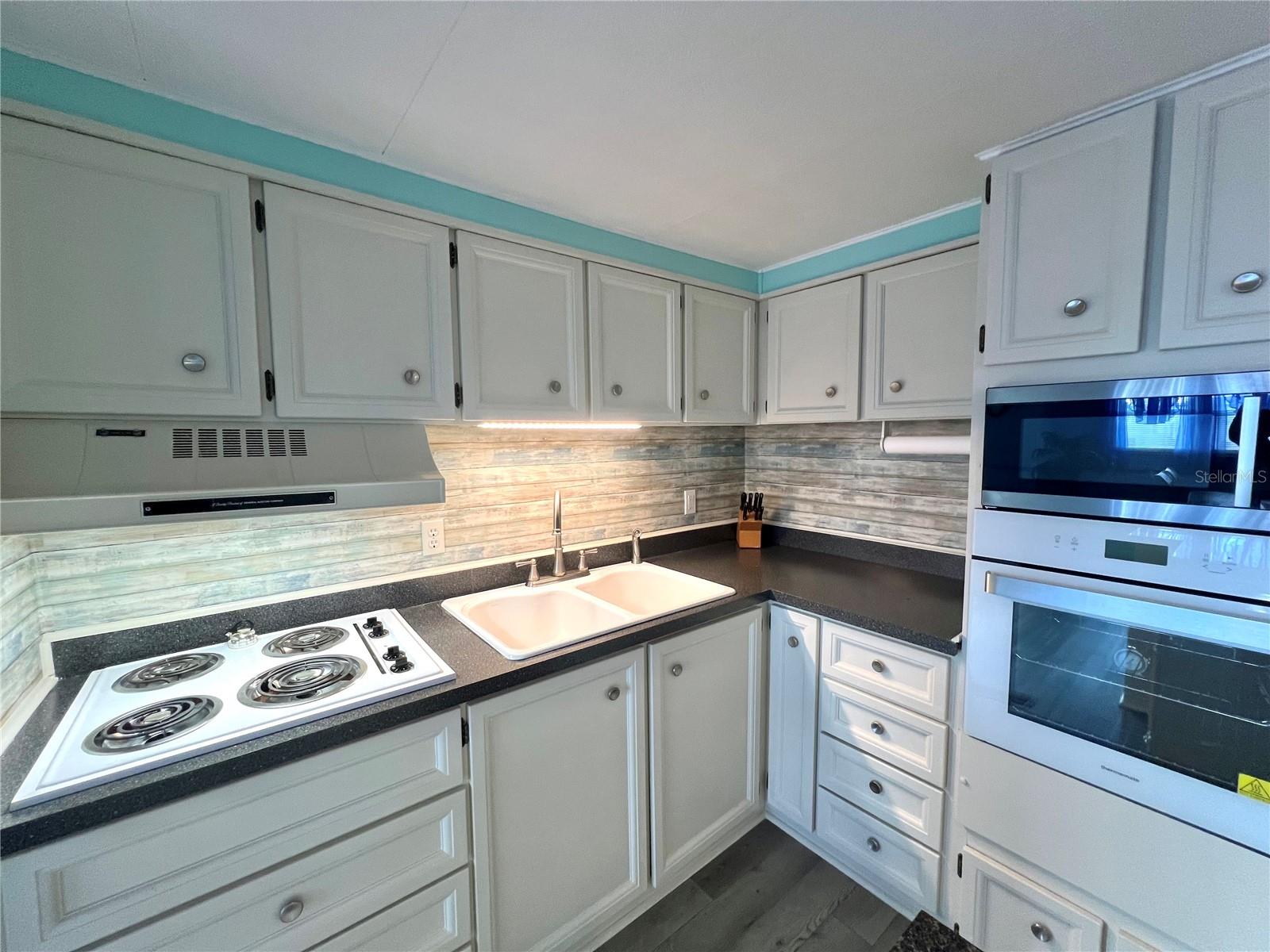 HARBOR COVE - Residential