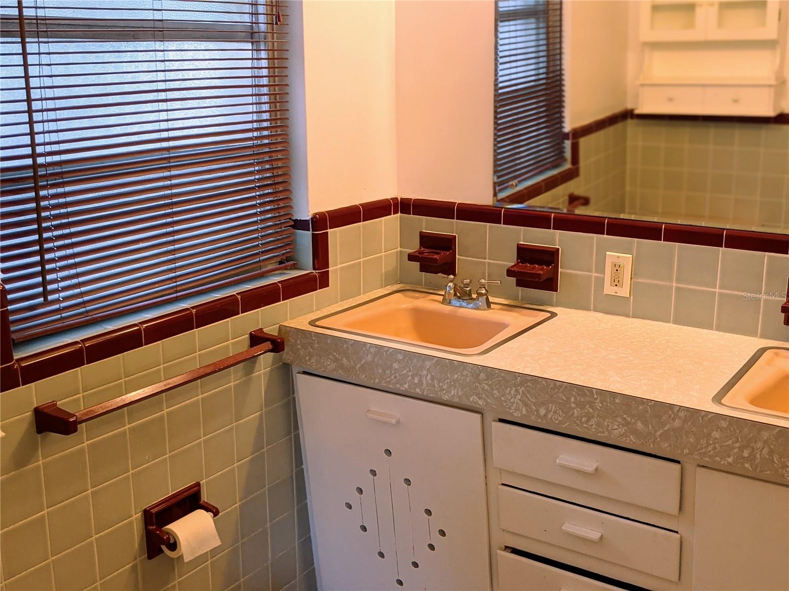 BUFFALO HEIGHTS - Residential Lease