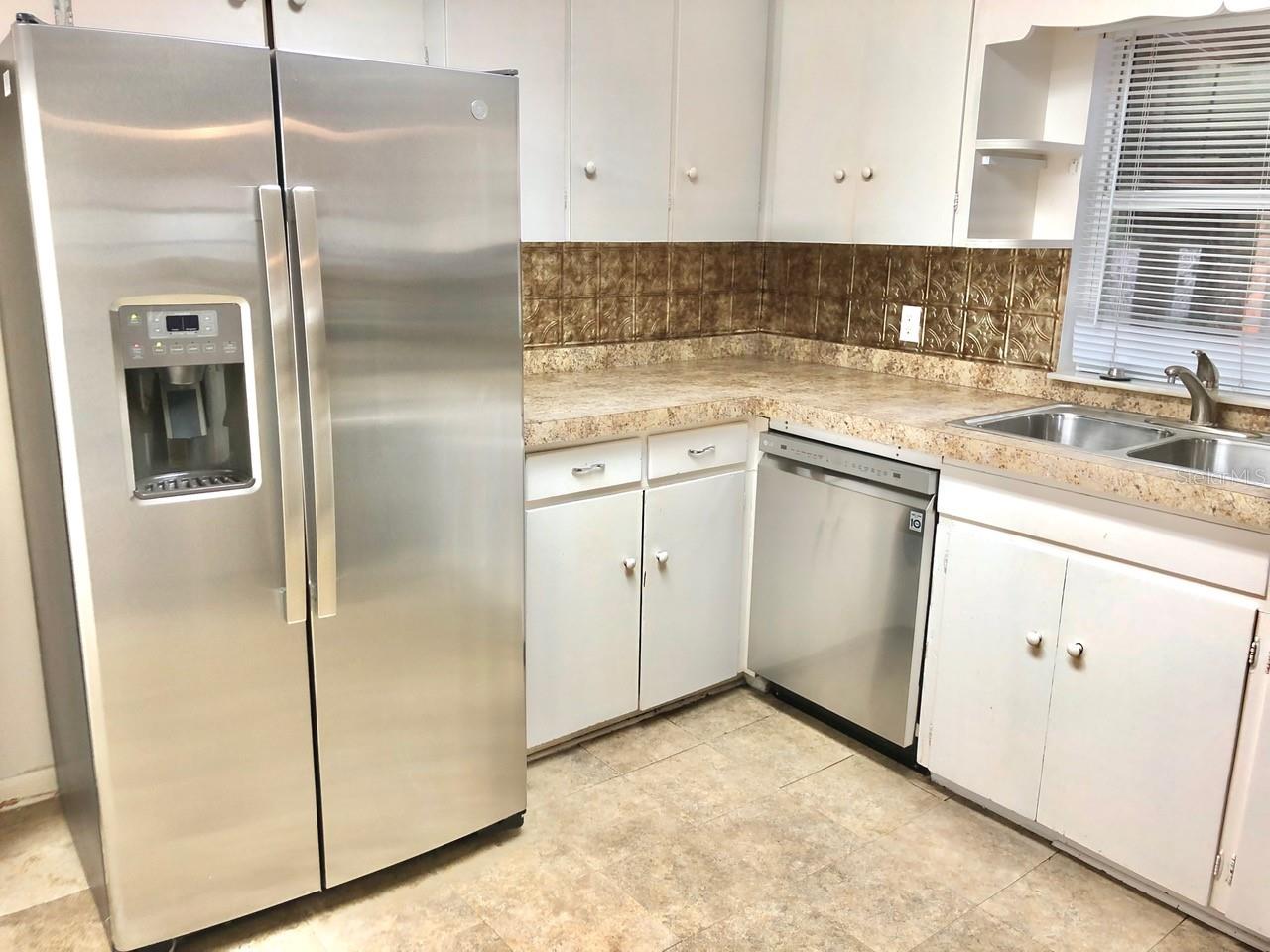 BUFFALO HEIGHTS - Residential Lease