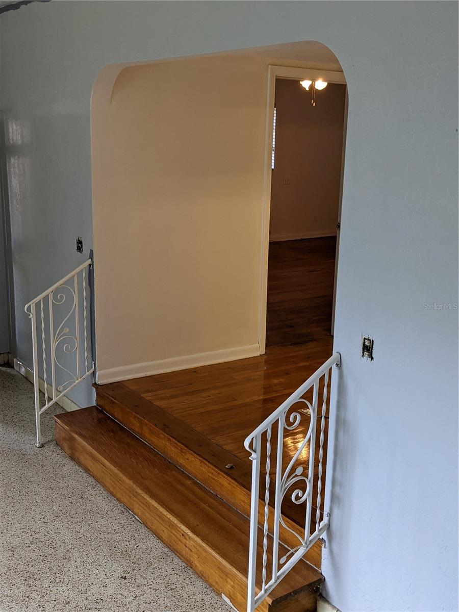 BUFFALO HEIGHTS - Residential Lease